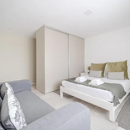 Apartament Flat By House And People Braga