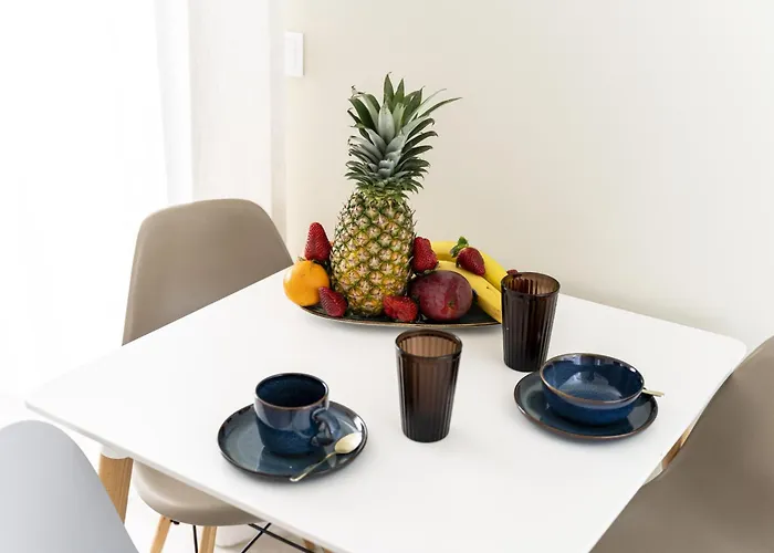 Flat By House And People * Braga